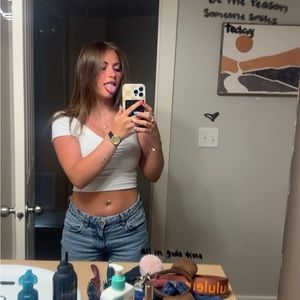 Meet your Posher, Gigi